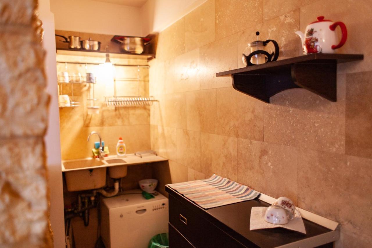 Spacious Apartment In City Centre Iasi Exteriör bild